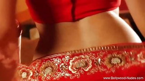 bollywood video: Indian Princess Takes A Sensual Journey When Doing It Right