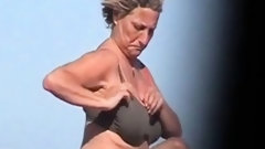 beach video: Mature topless beach