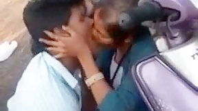 telugu video: Telugu students having fun