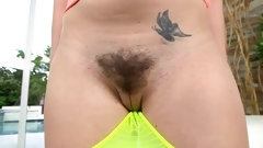 cameltoe video: Slender a Mandy Sky shows us her unshaven pussy