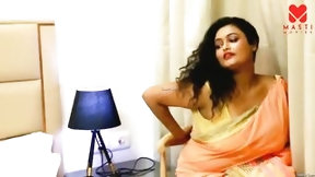 indian boobs video: Suchi Tub solo finger fuck