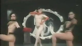 dancing asian video: Retro Japanese dancer sagiri