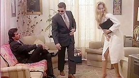 business woman video: Business woman in retro porn happy to gives in ass and cunt
