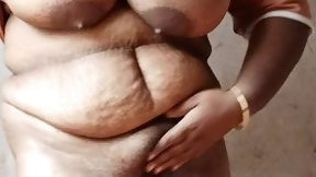 indian big ass video: Lady with big ass and big nipples massaging performance