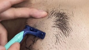 shaved video: I dont fuck hairy Pussys i Shave the Pussy bevore i fuck you
