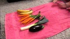food video: Kinky young babe drills her holes with fruits and vegetables