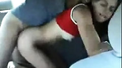 backseat video: Teen fucked within the back-seat