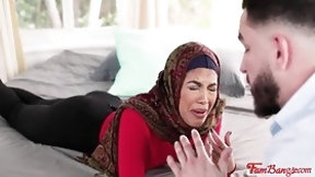 arab booty video: Innocent muslim sister in hijab pounds stepbro- Maya Farrell