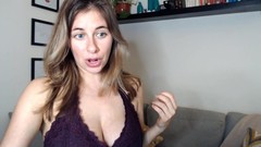 beaver video: Hairy pussy gets fingered quickly