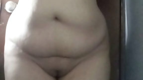 nature video: Playful and perverted chubby babe debuts her new toy