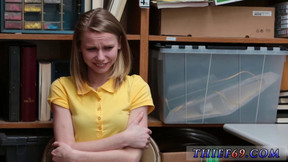 backroom video: Hot girl caught by LP
