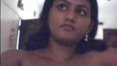 punjabi video: very old webcam video of punjabi indian girl