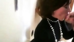 oral creampie video: Blowjob of boss - swallowing sperm
