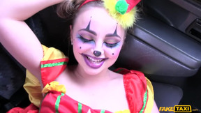 clown video: Taxi driver banged sexy clown Lady Bug on the backseat