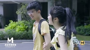 chinese hd video: MSD-022 College Sexual Life