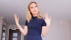 model video: Glamorous blonde model Mona Wales gets fucked in her mouth