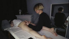 feet video: Relaxing massage finished with masturbation and cum for her