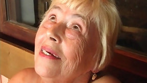granny video: 86 year old grandma is still spreading her legs!