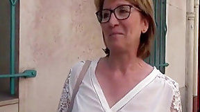 french casting video: Isabelle 43ans institutrice a Orleans divorcee
