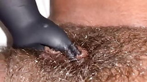 swollen pussy video: Vibrator masturbation while sexting