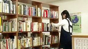 japanese squirt video: Yuri Library club