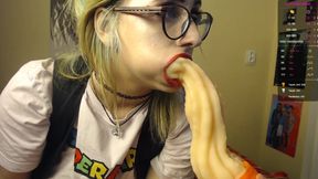 weird video: Busty blonde sucking weird anal toys on webcam