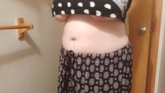 braless video: Going braless under a cute bandana top. Think anyone will notice my underboob?