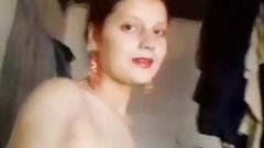 pakistani video: Beautiful Paki lady fully nude solo show