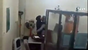iraqi video: Hijabi woman making out