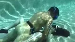 underwater video: Sex under water