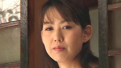 hairy japanese video: Traditional mature Japanese woman is desperate to give a blowjob
