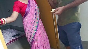 indian wife video: Pani Ka Camper Dene Aye Ladke Ne Ghar Ki Sidiyo Par Choda