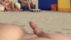 flasher video: AMAZING Beach Flash Dick