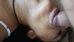 thai cum video: Thai beim schlucken