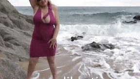 public masturbation video: Breasty older mamma masturbates publicly on beach