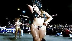 carnaval video: Uruguayan booty