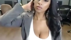 indian babe video: This Indian brick house is a nasty office slut who loves camming in spare time