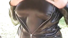 corset video: Older un latex