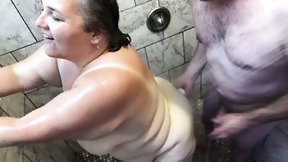 belly video: Showering with my Mature BBW MILF with Saggy Tits, Belly TnD