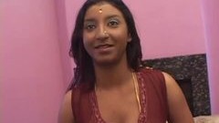 indian ass video: Indian chick gets a cumshot on her chest