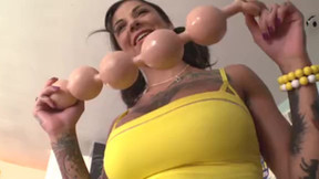 flexible video: Huge sex toys for a naughty Bonnie Rotten's flexible cunt