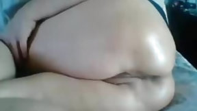 buttcam video: FAT CAM SLUT FINGERS HER ASS