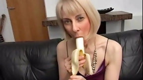 banana video: Hazel pleasures herself with a banana