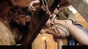 medieval video: Hardcore slave bears a medieval submission