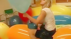 balloon video: Im Balloon Girl