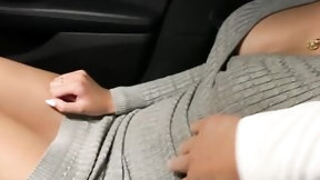 car video: Oral in Car from a Breasty Cutie