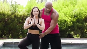bodybuilder video: Muscular bodybuilder puts his gigantic dick into Abigail Mac's puss