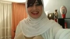 arab wife video: Topless Arab brunette housewife happily showed off her big boobies