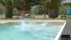 lifeguard video: Spanish lifeguard beauty saves a guy from the pool