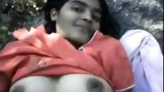 desi amateur video: sexy indian girl fuck outdoor